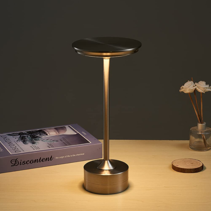 ATELIER LUMEN | The Luxory Lamp
