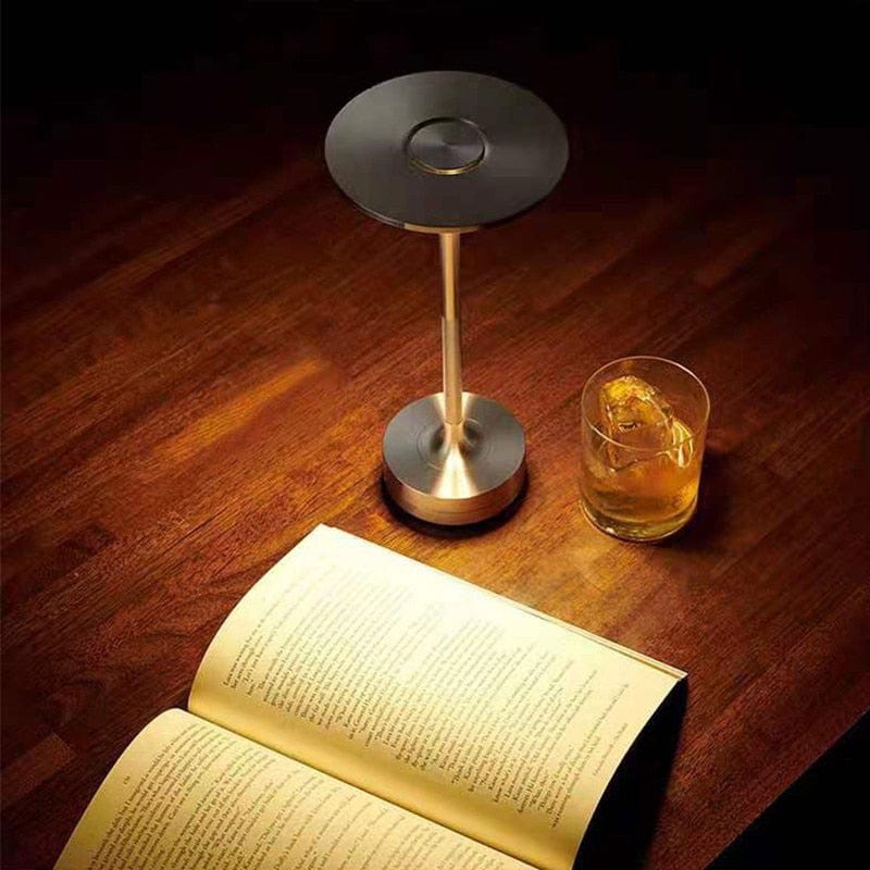 ATELIER LUMEN | The Luxory Lamp